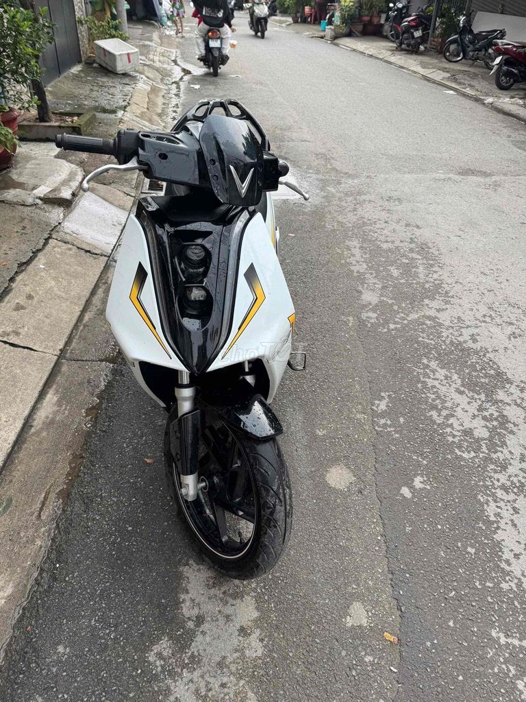Theon S pin mua. Mua bán Xe điện tại Quận Bình Thạnh Tp Hồ Chí Minh được đăng bởi Nguyễn Anh Tuấn hình 1