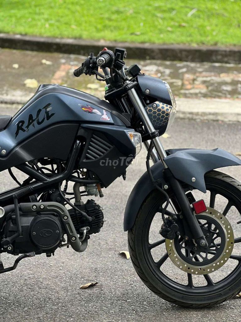 Xe 50 còn khá dẹp ru ae nao thi hót về dùm e. Mua bán Xe máy tại Thành phố Biên Hòa Đồng Nai được đăng bởi Huỳnh Tưởng hình 2