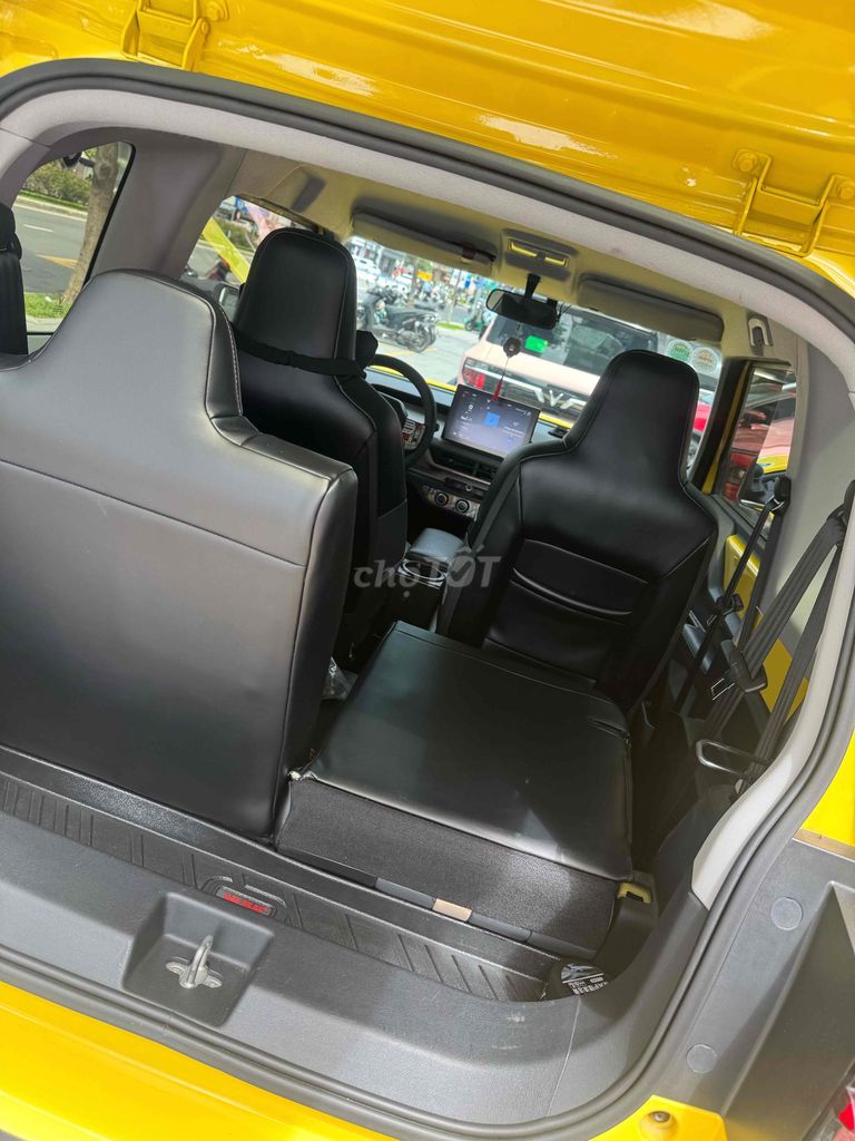 VinFast VF3 2025 Желтый 27000 км
