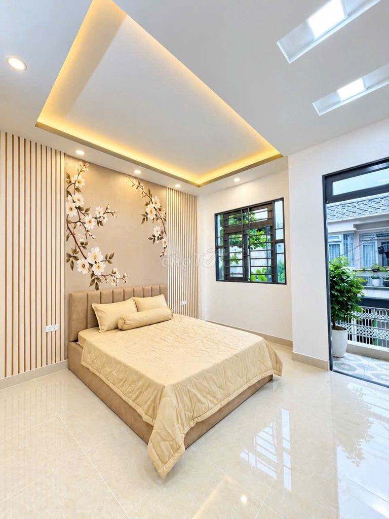 Bán nhà 3 tầng full nội thất gần Chợ Cầu Đồng Q12