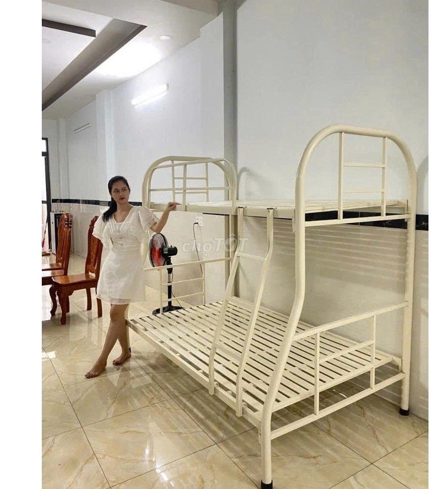 Giường Tầng/<Giường Tầng/Giường Tầng\Giường Tầng. Mua bán Giường, chăn ga gối nệm tại Quận 3 Tp Hồ Chí Minh được đăng bởi Tổng Kho Nội Thất Sài Gòn hình 1