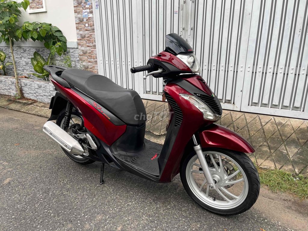 SH 150i 2014 bstp 9chủ máy zin bao im xe cực đẹp. Mua bán Xe máy tại Quận Bình Tân Tp Hồ Chí Minh được đăng bởi Huy hình 6