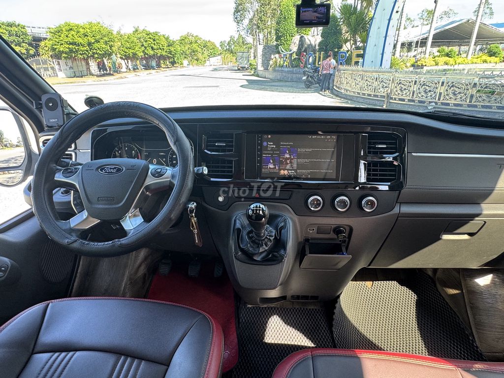 For transit 2023 đi 123.000km. Mua bán Ô tô tại Quận Ninh Kiều Cần Thơ được đăng bởi Truong Toan hình 3