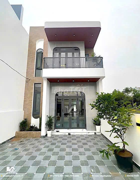 Chủ Kẹt Tiên Bán Gấp Nhà Gác Lững Còn Mới Ngay Cầu Bạch Đằng 2