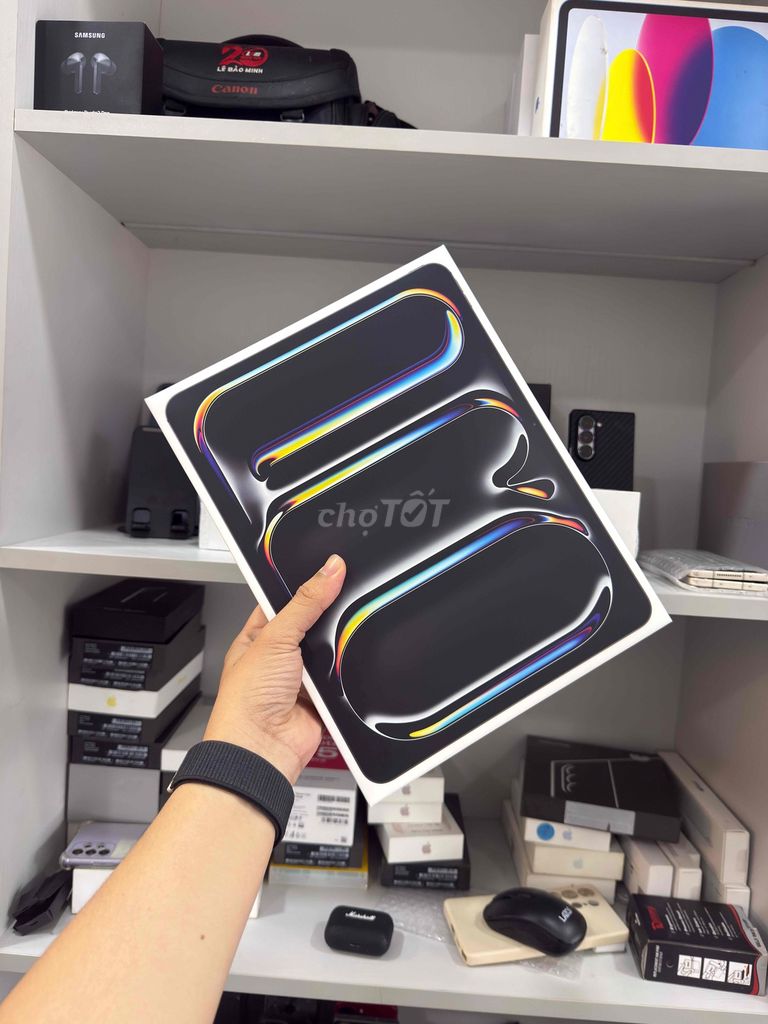 iPad Pro IPad Pro M5 256GB 5G Newseal chưa kick VN. Mua bán Máy tính bảng tại Thành phố Thủ Đức Tp Hồ Chí Minh được đăng bởi Quốc Anh Store hình 1