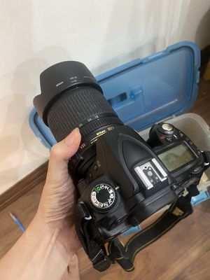 Bán máy ảnh D90 kèm lens kit 18-135 và 85 1.8D
