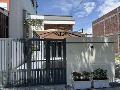 Rent · 2 bd · 100 м² · Quận Ngũ Hành Sơn, ул. Đường Hỏa Sơn 3