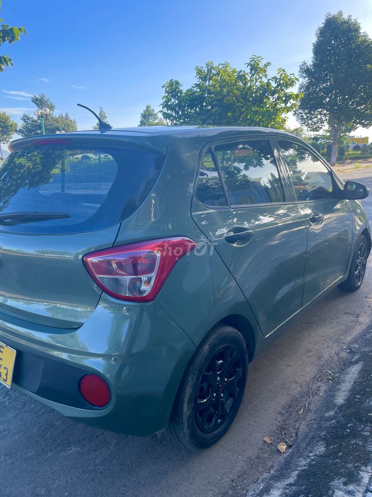 Xe 4C cần bán - Hyundai Grand i10 2015 1.0 MT 38V. Mua bán Ô tô tại Thành phố Phan Thiết Bình Thuận được đăng bởi Vũ Nguyễn hình 5