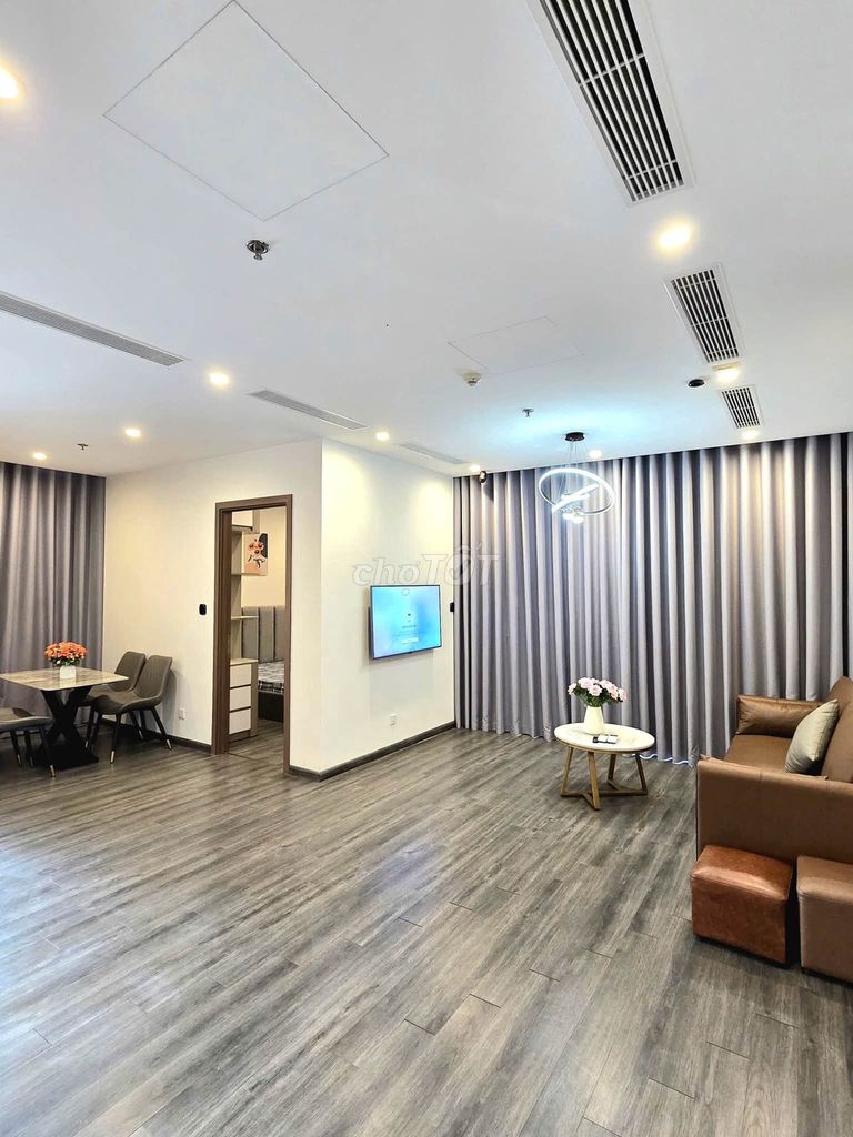Cho thuê căn hộ 2PN Vinhomes Ocean Park R103, 11.5tr