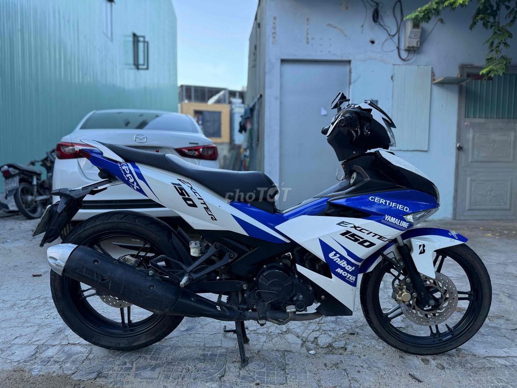 Yamaha Exciter 150 2017 Up đèn Led B.số 92. Mua bán Xe máy tại Quận Liên Chiểu Đà Nẵng được đăng bởi Hòa Xe Máy Cũ hình 5