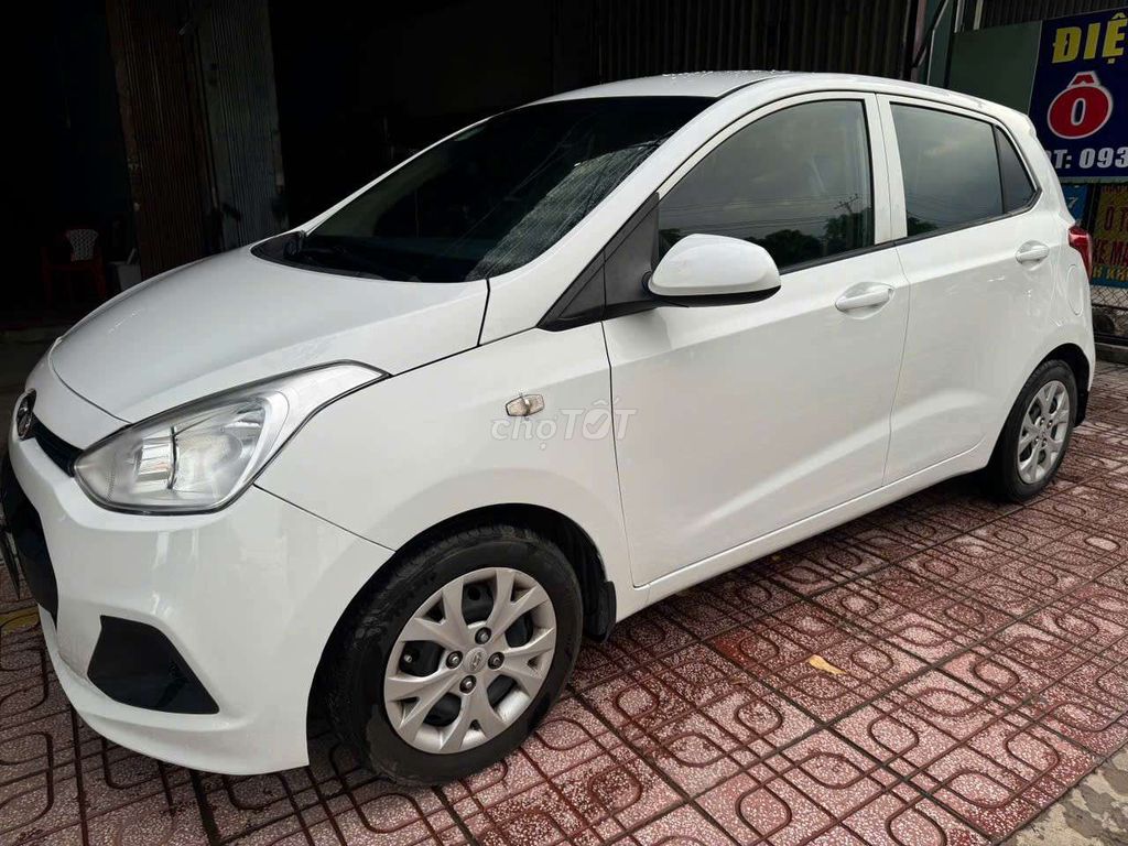 Hyundai Grand i10 2015 1.0 MT - 1999 km