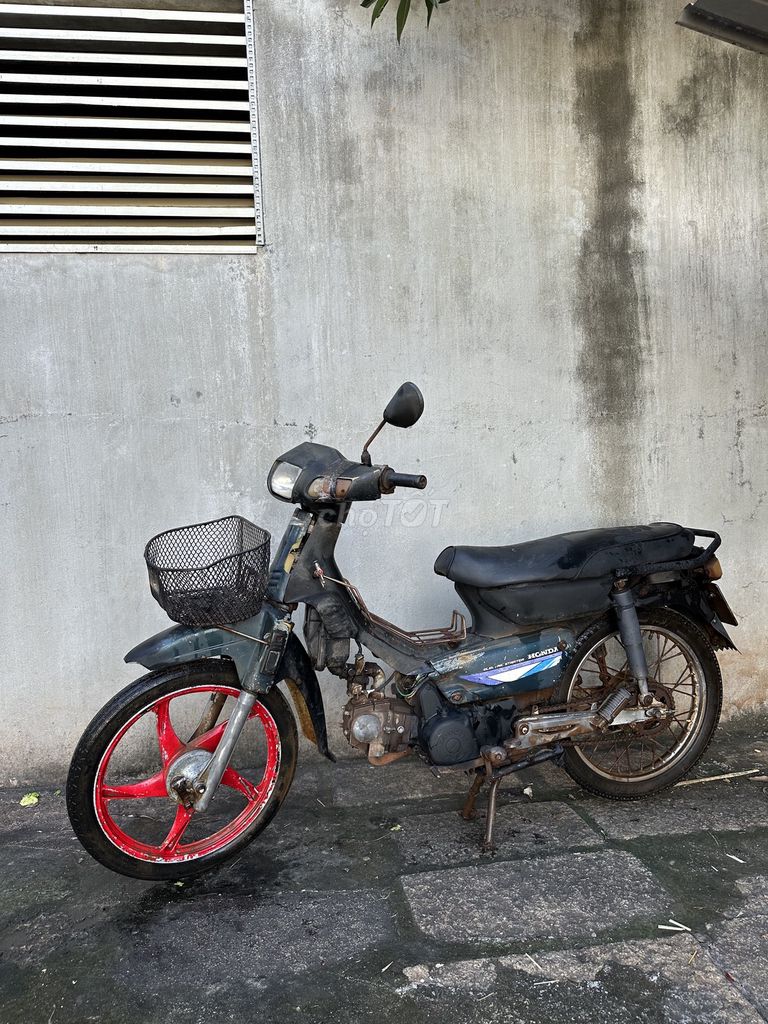 Dream lùn Longin 110 đi làm bền 3tr5. Mua bán Xe máy tại Thành phố Vũng Tàu Bà Rịa - Vũng Tàu được đăng bởi Nguyễn Trần Quỳnh Anh hình 2