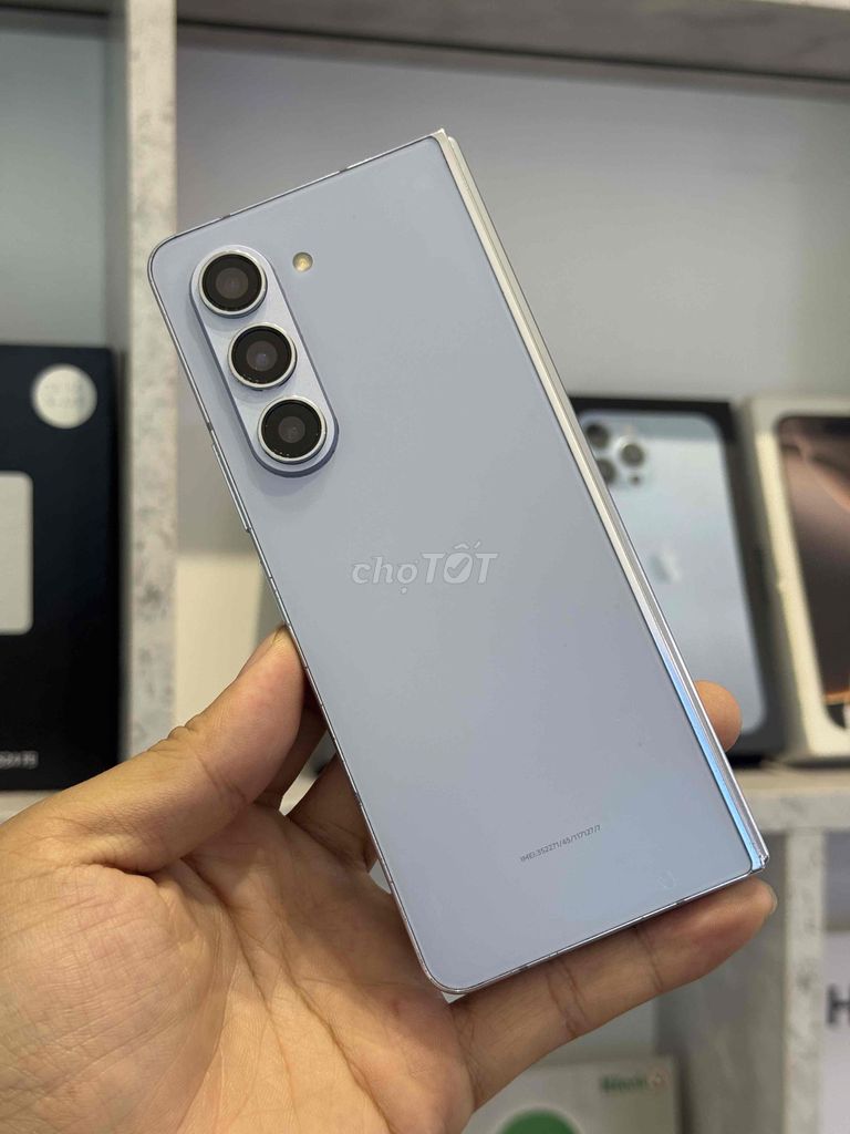 Samsung Zfold 5 512GB Bạc 98,5%. Mua bán Điện thoại tại Quận 3 Tp Hồ Chí Minh được đăng bởi Trịnh Quang Linh hình 1