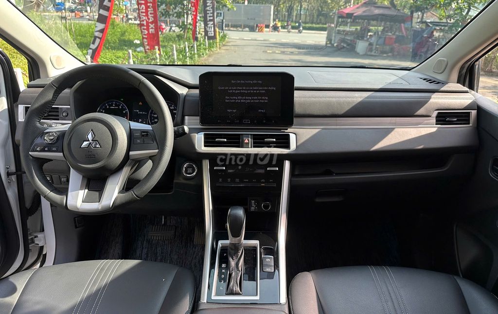 Bán Gấp Xpander AT Premium 2024 Trắng Zin 99%. Mua bán Ô tô tại Quận Bình Tân Tp Hồ Chí Minh được đăng bởi HOÀNG NINH  MITSUBISHI BẾN THÀNH hình 6