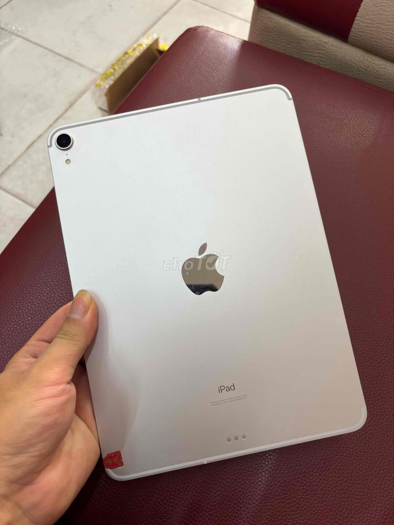 IPad Pro 11 inch 64gb 5G New sạc 4L Keng 100%