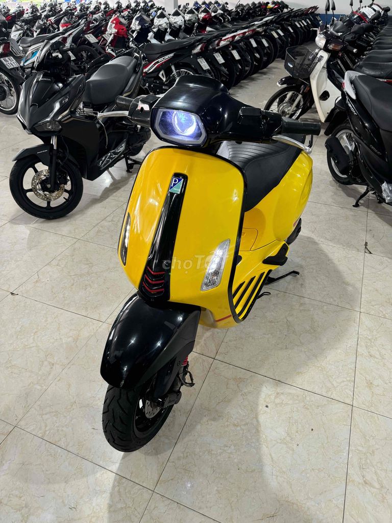 vespa 2020. Mua bán Xe máy tại Huyện Hàm Thuận Nam Bình Thuận được đăng bởi Toàn hình 2