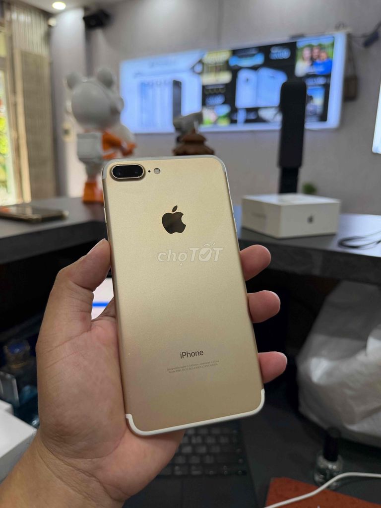 Apple iPhone 7 Plus 128GB Vàng. Mua bán Điện thoại tại Quận Thanh Khê Đà Nẵng được đăng bởi GẠO STORE KÊNH HÀNG KHÁCH LÊN ĐỜI THANH LÝ hình 1