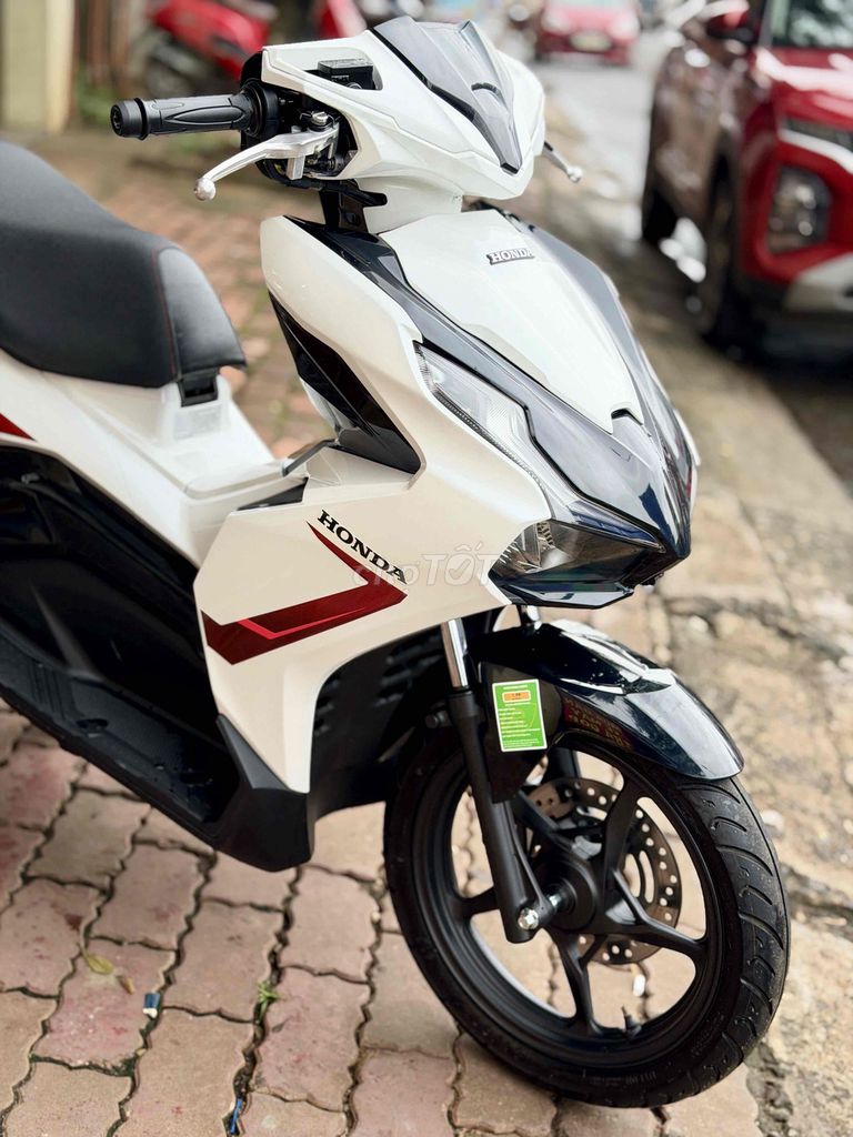 AB 2022 TRẮNG XE PHỐ KENG, MÁY ZIN ÊM. Mua bán Xe máy tại Thành phố Buôn Ma Thuột Đắk Lắk được đăng bởi CẦM ĐỒ TUẤN ĐẠT hình 5