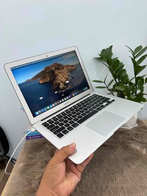 Macbook Air 2017 siêu đẹp pin trâu giá SV bh 12th. Mua bán Laptop tại Thành phố Bạc Liêu Bạc Liêu được đăng bởi MacbookSG PT Store