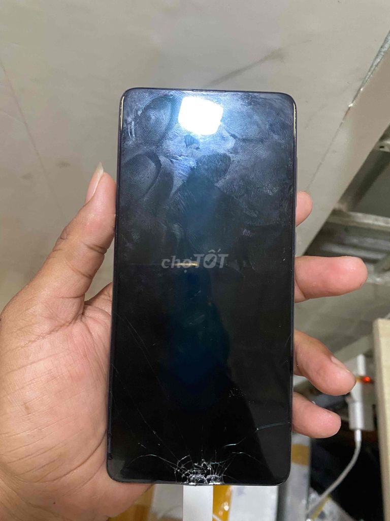 Samsung A71 Trắng Hư màn hình. Mua bán Điện thoại tại Quận 12 Tp Hồ Chí Minh được đăng bởi thuan hình 1