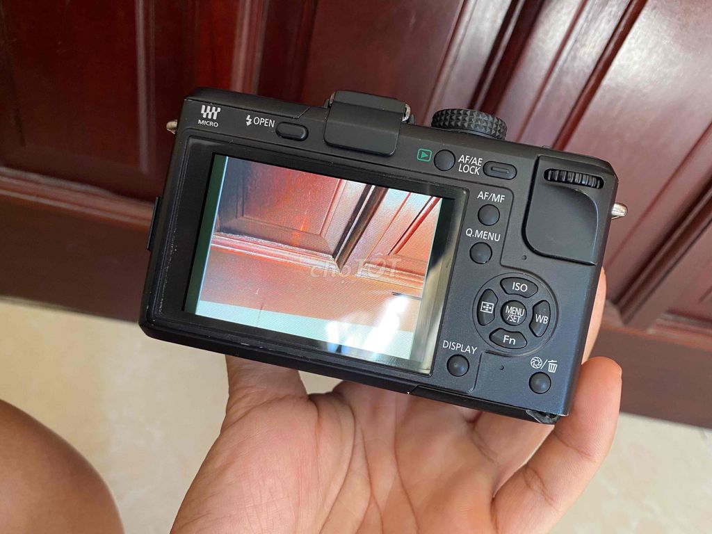 Bán bộ máy ảnh lumix gf1 lens 14 42