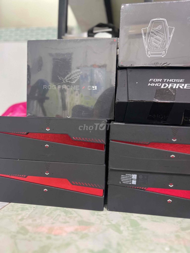 Asus RogPhone 9 Pro Sẳn Hàng Tại Mi BienHoa. Mua bán Điện thoại tại Thành phố Biên Hòa Đồng Nai được đăng bởi XIAO MI BienHoa hình 5