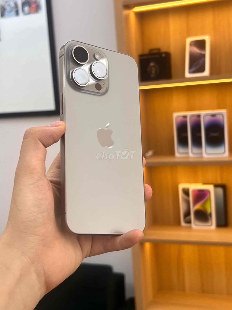 🔥iPhone 15ProMax 1TB Tự nhiên lưu trữ cả thế giới🔥. Mua bán Điện thoại tại Quận Hải An Hải Phòng được đăng bởi Nguyễn Hương Giang hình 1