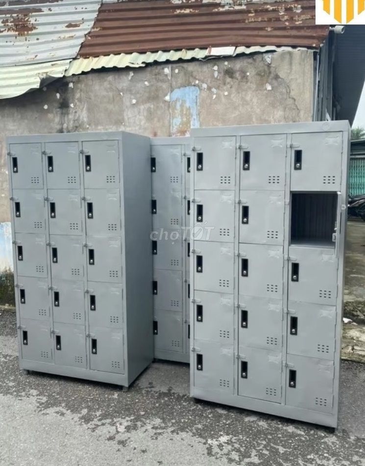 Tủ locker Tủ sắt để đồ nhiềU ngăn đa Dạng mẫu Mã.