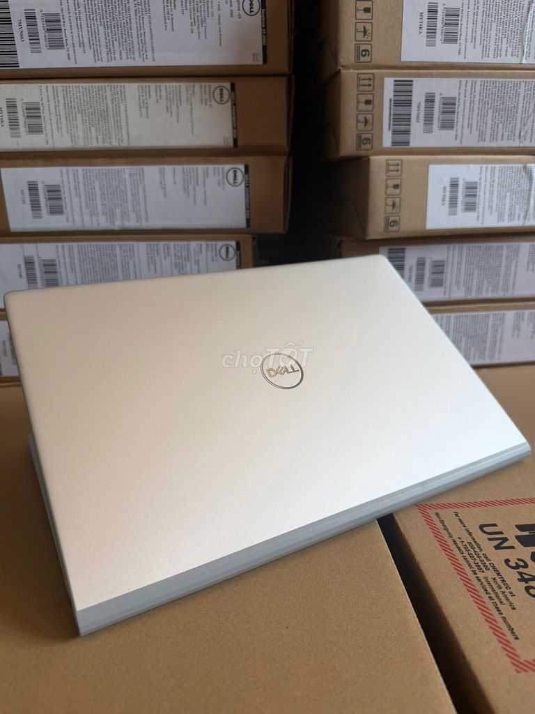 Dell 5402 i5 /16gb ssd /512gb lcd 14 mỏng đẹp new. Mua bán Laptop tại Quận Ngũ Hành Sơn Đà Nẵng được đăng bởi LAPTOP TUẤN ĐẠT  hình 1
