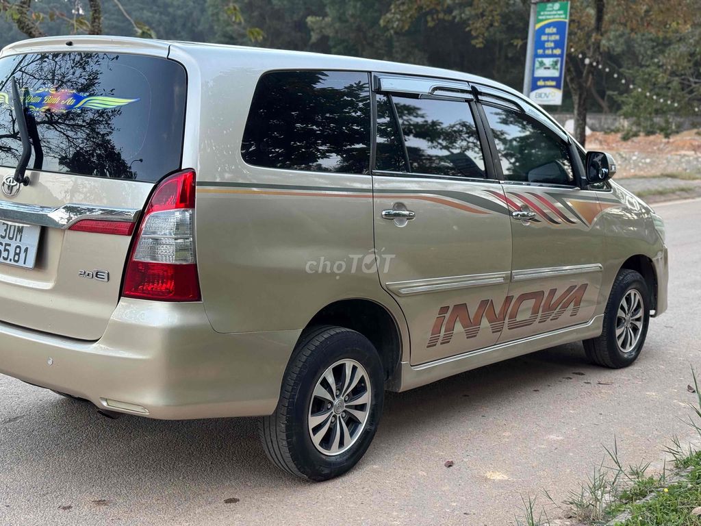 Toyota Innova 2014 Số sàn Vàng cát. Mua bán Ô tô tại Huyện Sóc Sơn Hà Nội được đăng bởi Anh Chiến hình 9