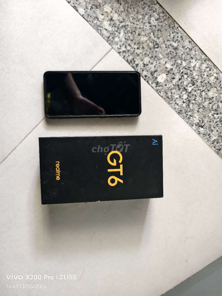 Realme GT6 12GB/256GB Đen. Mua bán Điện thoại tại Quận Tân Bình Tp Hồ Chí Minh được đăng bởi Bình hình 1