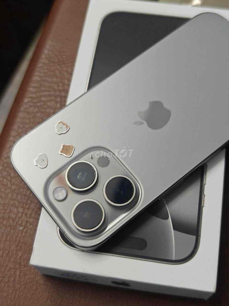 iPhone 16 Pro Titan 256GB Xám VN/A TGDĐ fulbox. Mua bán Điện thoại tại Quận 3 Tp Hồ Chí Minh được đăng bởi Kim Thanh  hình 1