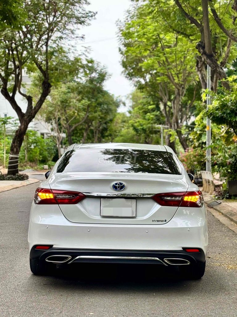 Toyota Camry 2023 2.5HV - 46821 km. Mua bán Ô tô tại Quận 7 Tp Hồ Chí Minh được đăng bởi Trần Kim Thanh hình 18