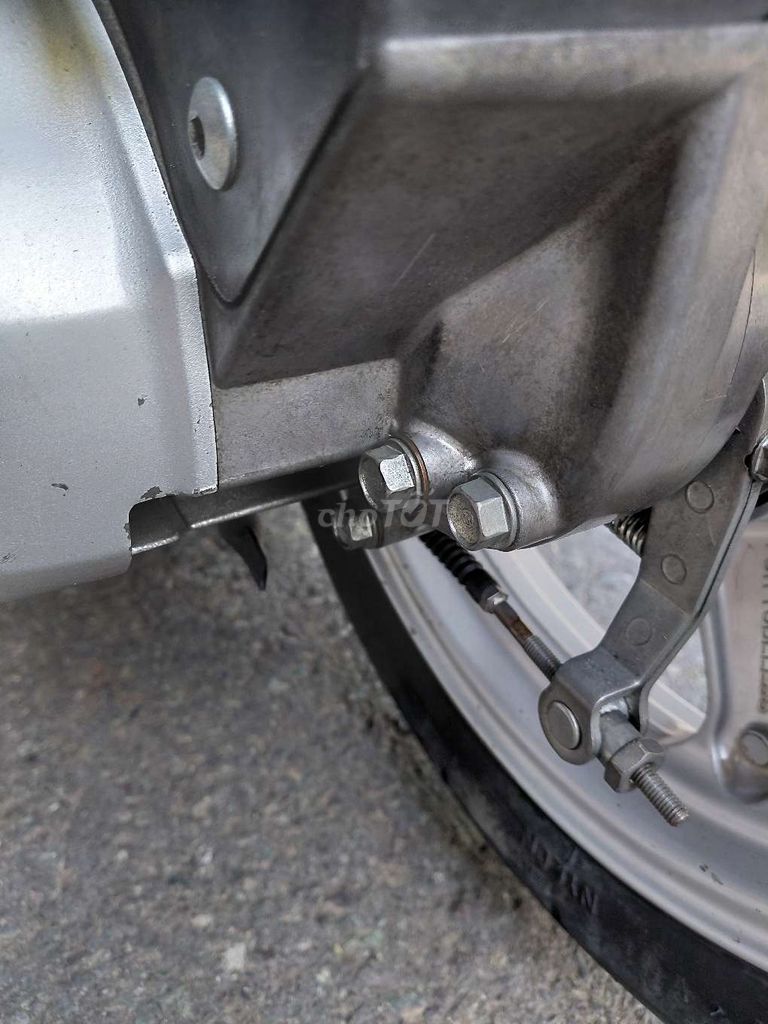 Воздушный клинок Honda 125 125 куб. см, красный, белый