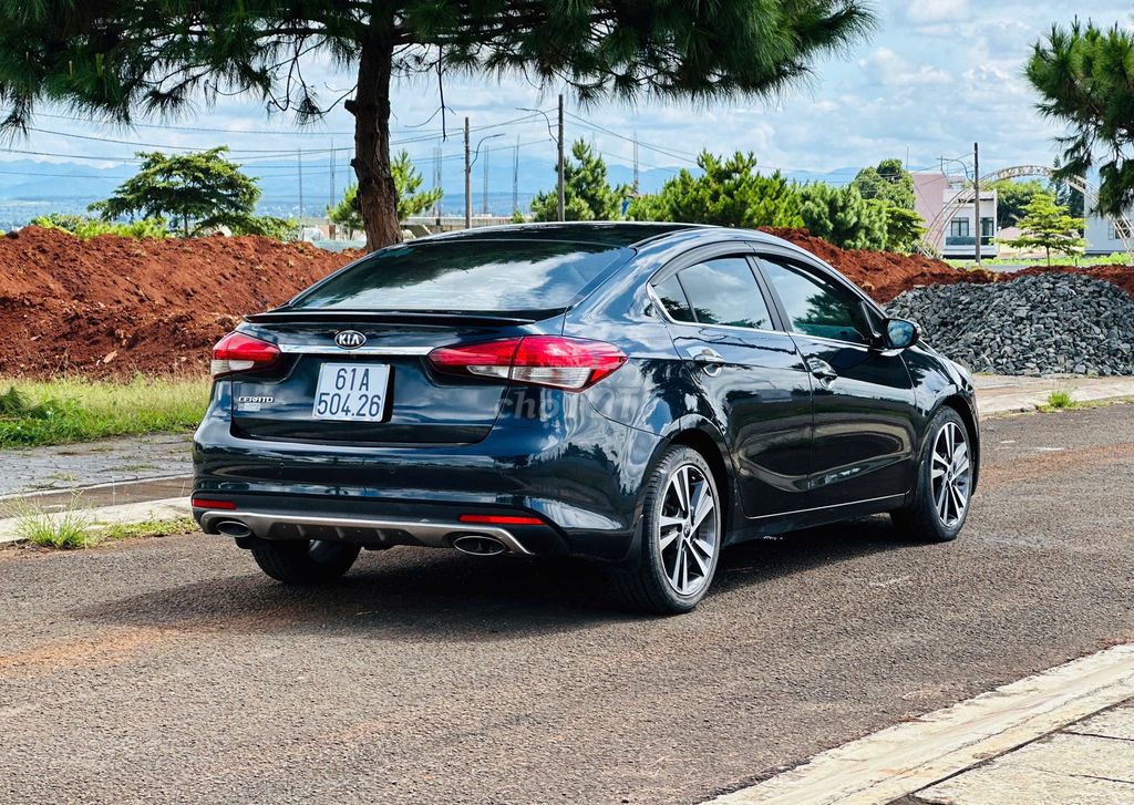 KIA Cerato 2018 Xăng 1.6L Đen. Mua bán Ô tô tại Thành phố Pleiku Gia Lai được đăng bởi Kết Nguyễn hình 19