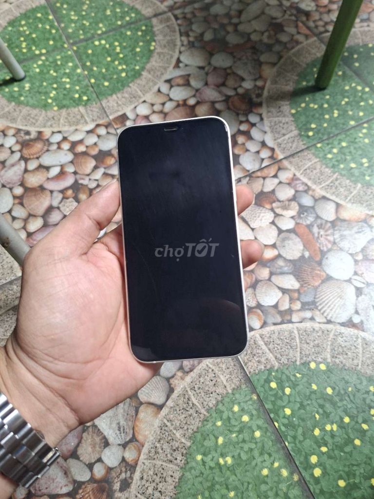 IPhone 12 Trắng 64gb quốc tế zin all. Mua bán Điện thoại tại Quận Bình Tân Tp Hồ Chí Minh được đăng bởi V I N H hình 1