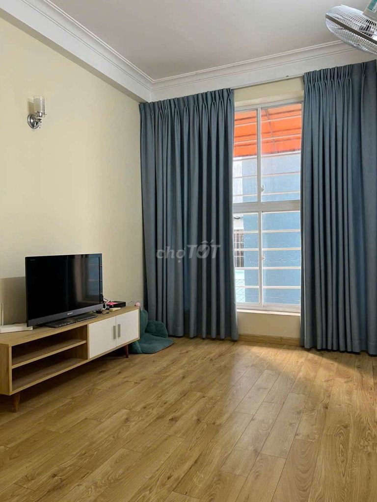 Rent · 2 bd · 32 м² · Quận 10, ул. Đường Tô Hiến Thành