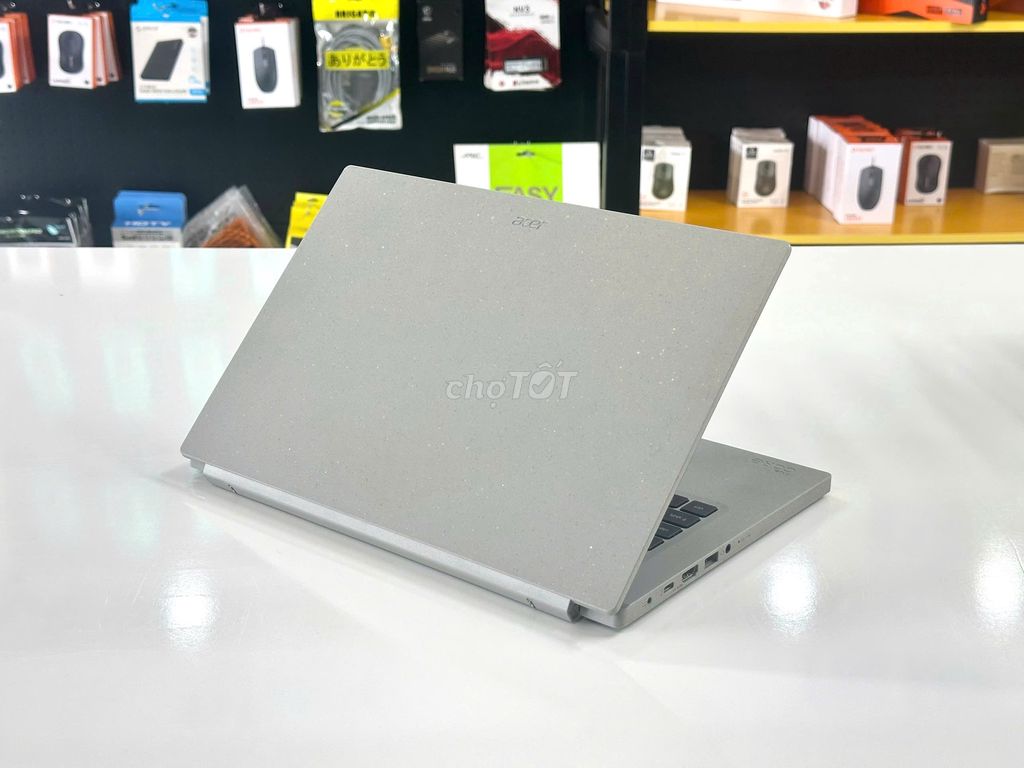 Acer Aspire Vero AV14|Nhỏ gọn - di chuyển tiện lợi. Mua bán Laptop tại Quận Ninh Kiều Cần Thơ được đăng bởi TT Center hình 3