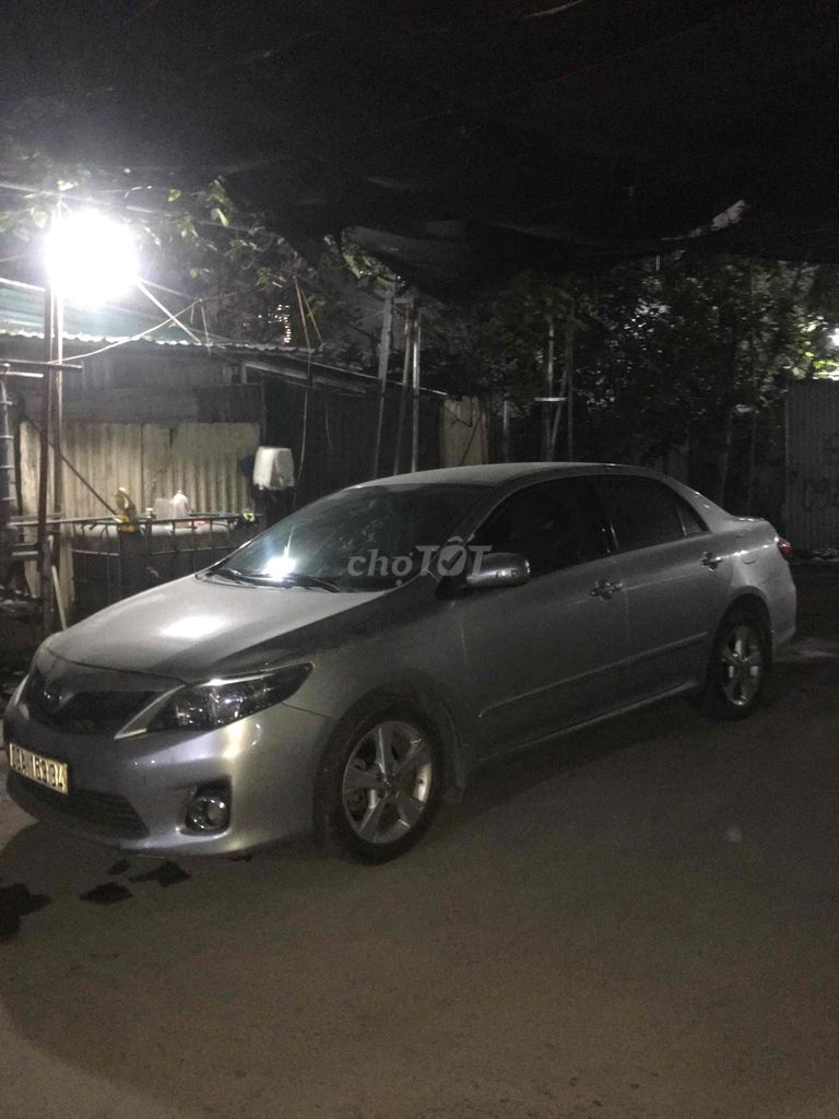 Toyota corolla altis AT, 2.0Vsx 2011, Full options. Mua bán Ô tô tại Quận Nam Từ Liêm Hà Nội được đăng bởi nguyễn đăng tiến hình 5