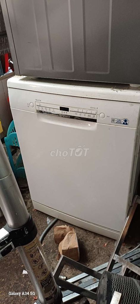 Máy rửa chén Bosch Serie 2 Trắng Diệt khuẩn. Mua bán Bếp, lò, đồ điện nhà bếp tại Quận Tân Bình Tp Hồ Chí Minh được đăng bởi Hưng hình 1