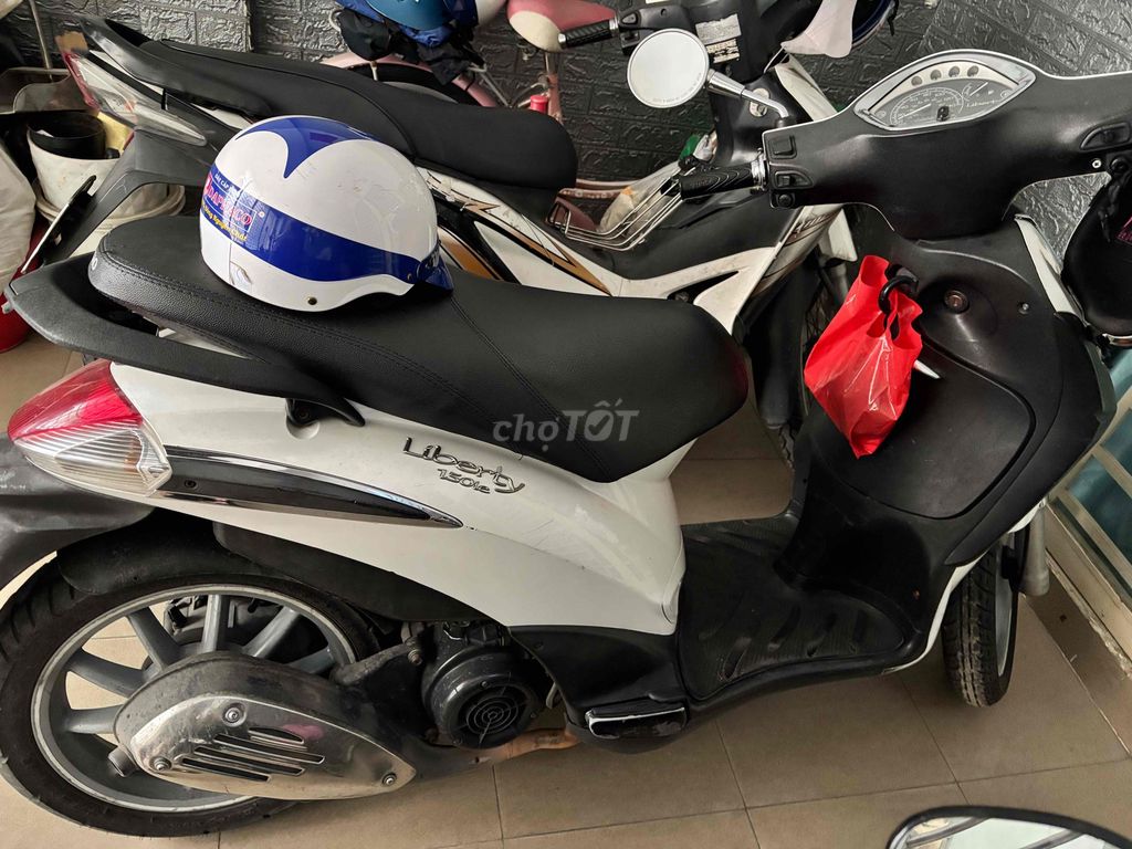 can bán xe. Mua bán Xe máy tại Quận Tân Bình Tp Hồ Chí Minh được đăng bởi nhỏ Hồ  hình 1