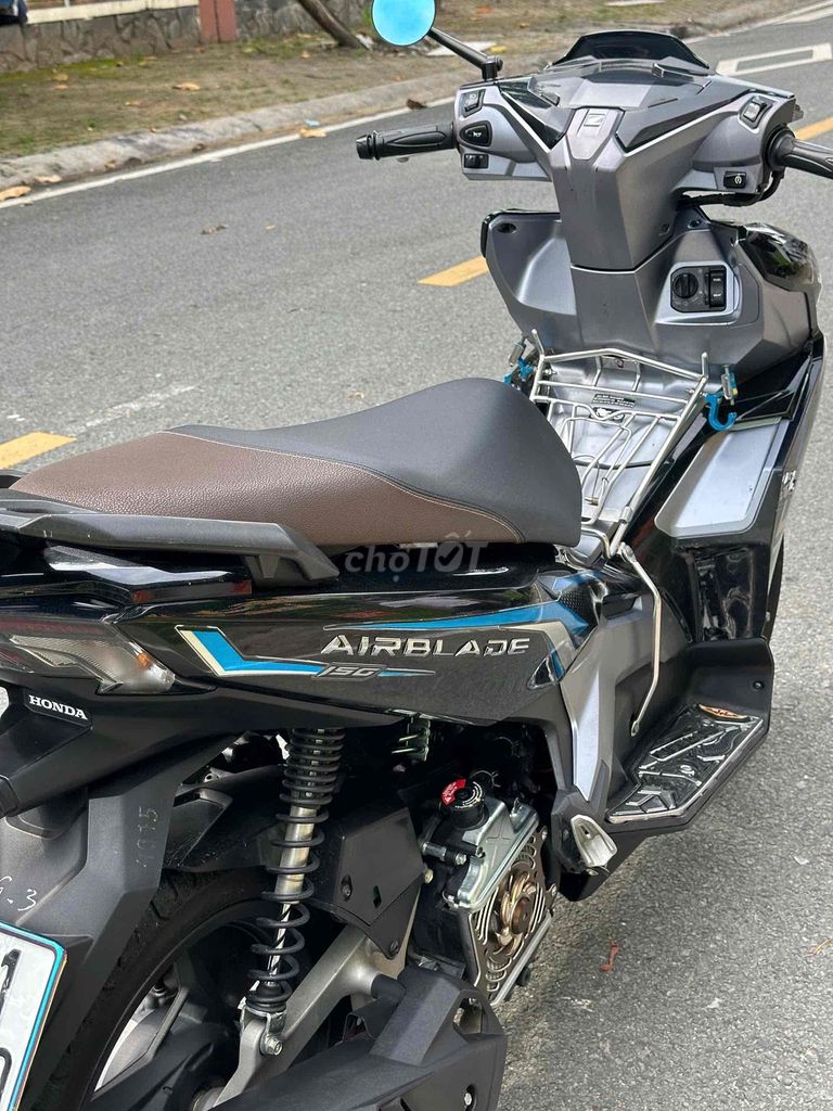 AIR BLADE 150 ABS 2021 – ZIN ÊM – CHÍNH CHỦ. Mua bán Xe máy tại Thành phố Thủ Dầu Một Bình Dương được đăng bởi Xe Máy Bình Dương hình 4