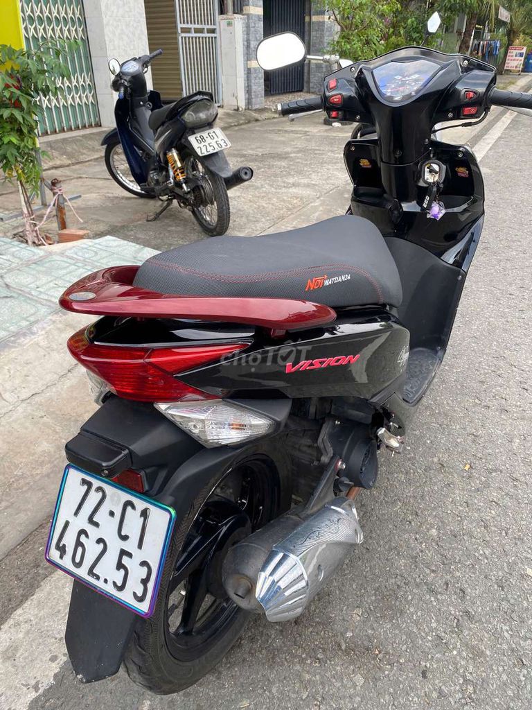 Vision kiểng nử đi cònkeng lắm. Mua bán Xe máy tại Thành phố Thủ Dầu Một Bình Dương được đăng bởi xe máy Huy Hoàng hình 7