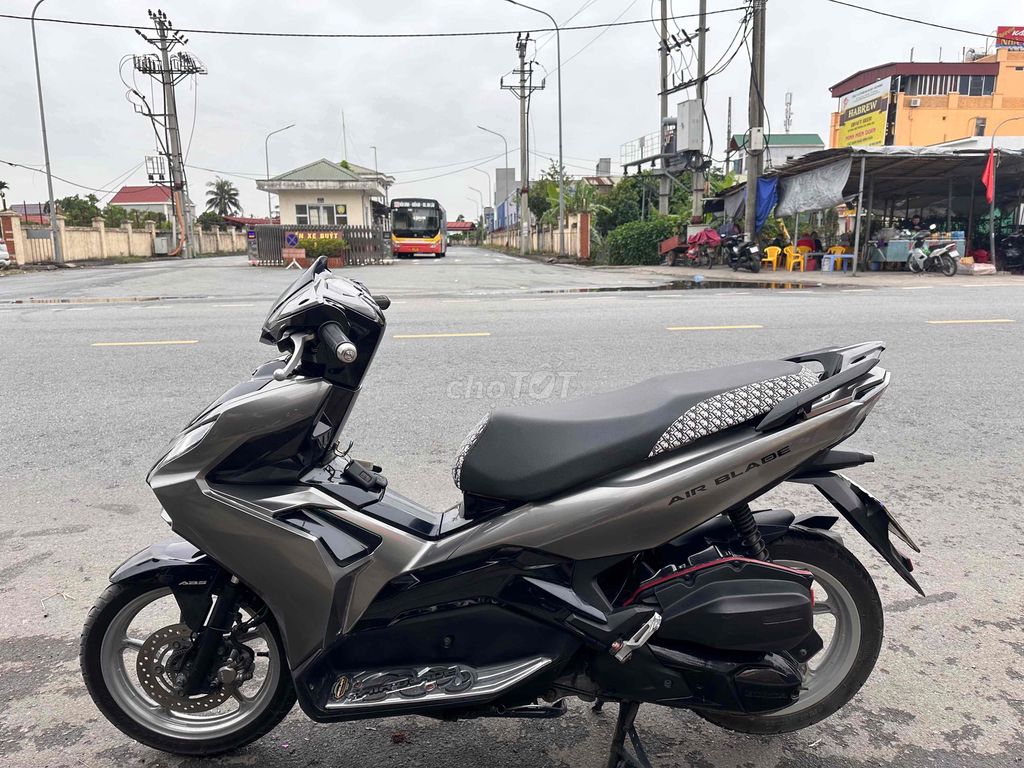 ab 2021. Mua bán Xe máy tại Huyện An Lão Hải Phòng được đăng bởi Nguyễn Khánh hình 4