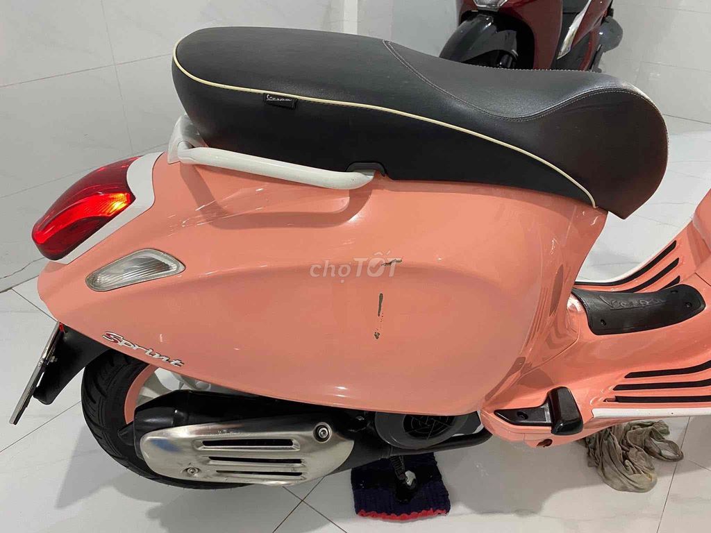 vespa hồng, ngay giao cccd, zin êm đẹp. Mua bán Xe máy tại Quận Tân Phú Tp Hồ Chí Minh được đăng bởi Thái Hải Đăng hình 13
