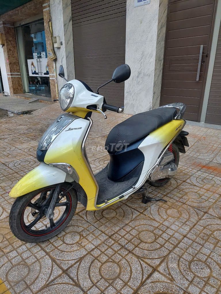 Janus 125cc khóa smartkey 2018 BSTP 9 Chủ