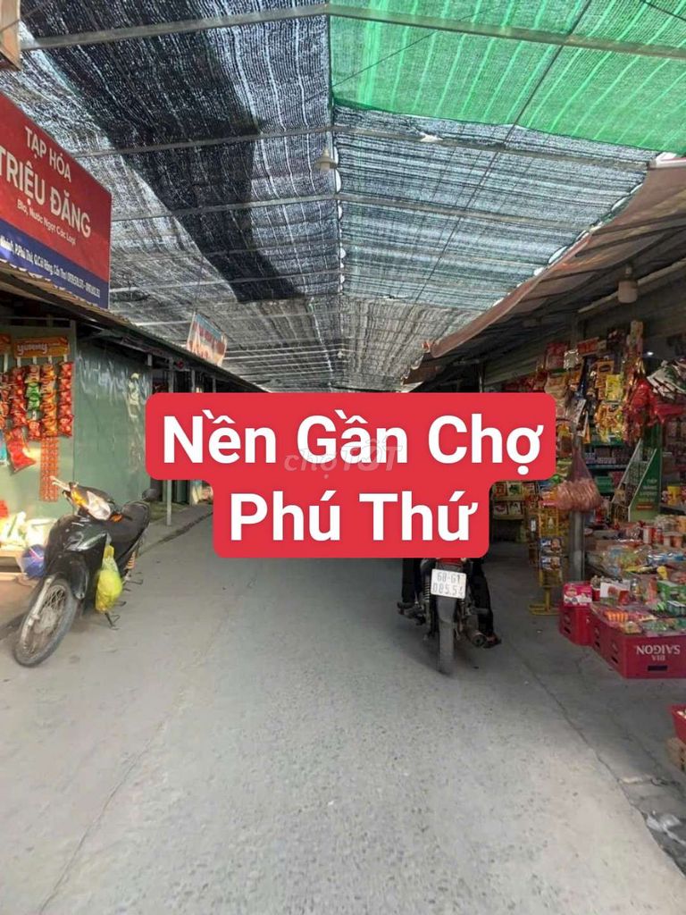 Bán gấp nền cách Chợ Phú Thứ 450m