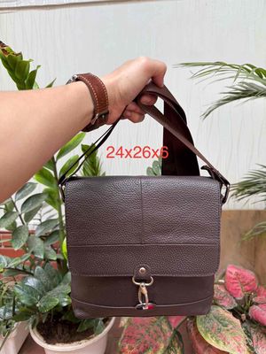 Túi đeo chéo da bò hạt xịn xò. Mua bán Túi xách tại Huyện Thanh Trì Hà Nội được đăng bởi Shop Đồ Si