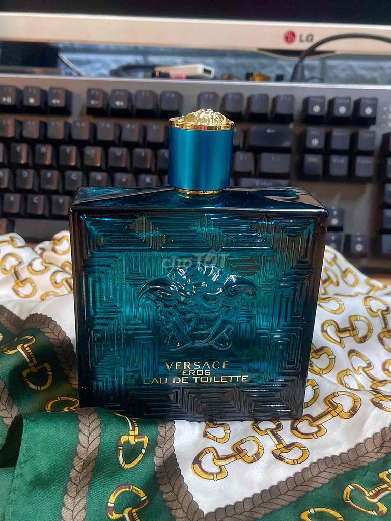 Nước hoa Eros 180ml. Mua bán Nước hoa tại Quận Tân Phú Tp Hồ Chí Minh được đăng bởi Heo Xinh hình 1