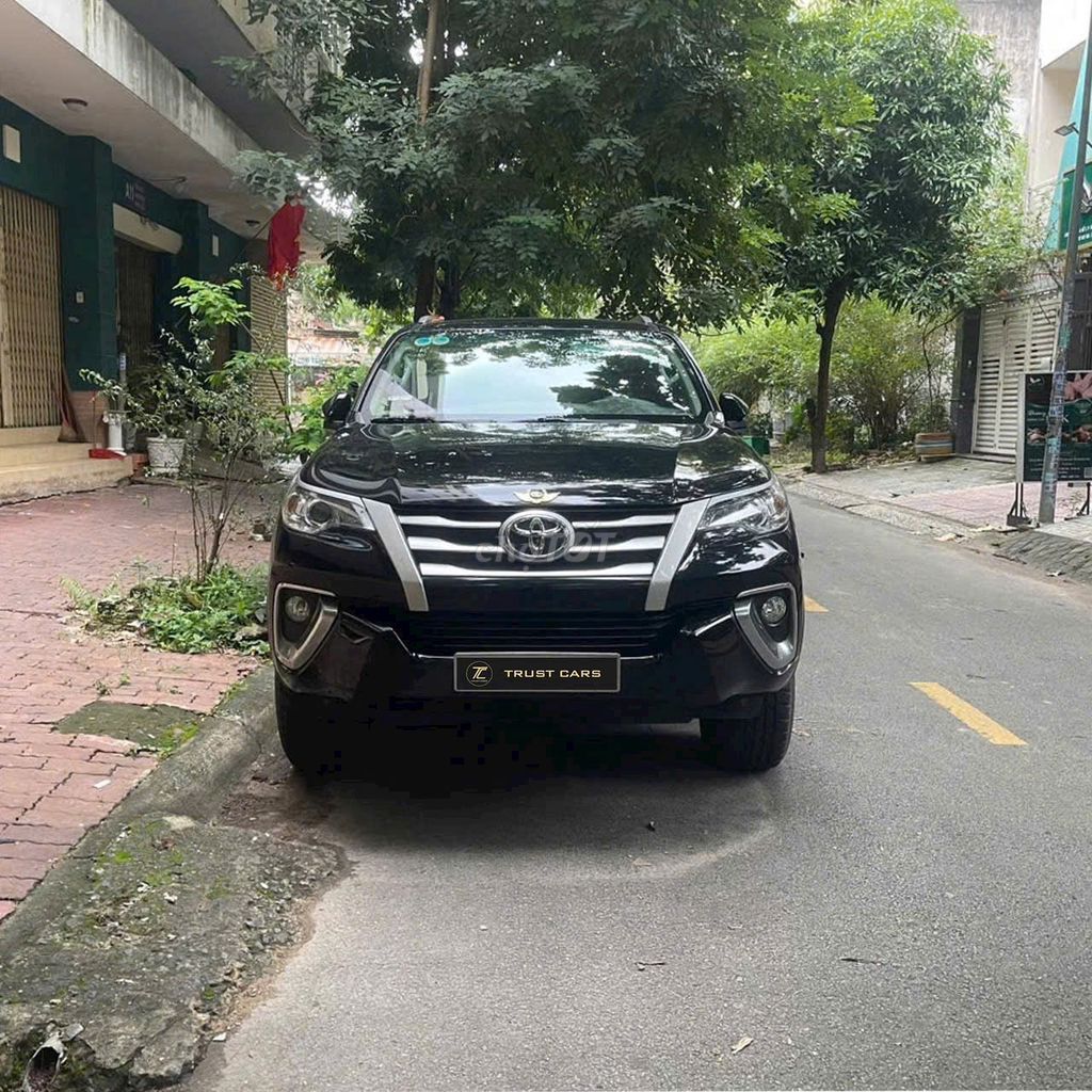 Toyota Fortuner G 2019 - 71.000km. Mua bán Ô tô tại Quận Bình Tân Tp Hồ Chí Minh được đăng bởi Tony Nguyen hình 1